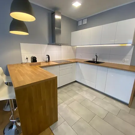 Central&quiet Studio *