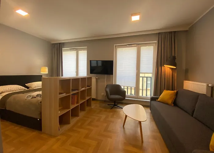 Central&quiet Studio