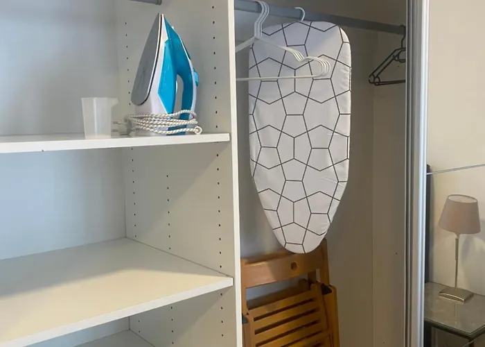 Central&quiet Studio